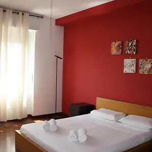  Appartamento Casa Kandinsky - 10 Minuti Da Aeroporto Di Linate